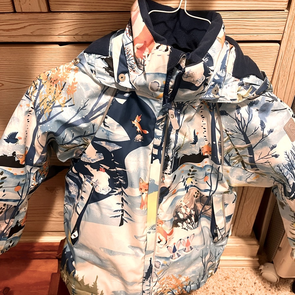 Super cute girls ski jacket (Reima)